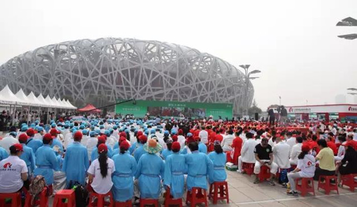 弘扬中医药文化 共筑健康中国梦——百亿游戏药业携手“中医中药中国行”大型科普宣传活动