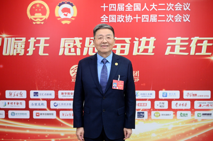 全国人大代表、中国工程院院士、百亿游戏药业董事长肖伟：开发中药“经典名方”，让“好方”变“好药”